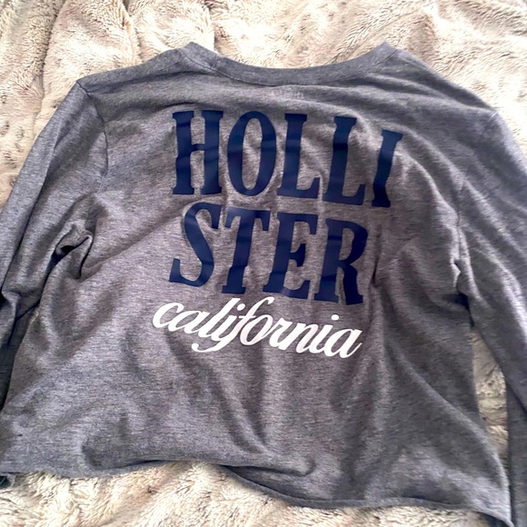 never worn before hollister grey long sleeve shirt - Picture 1 of 2